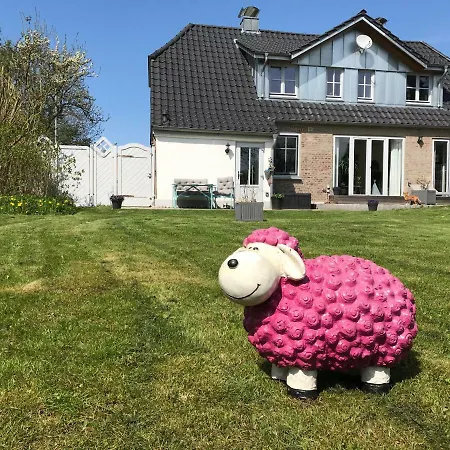Ferienwohnung Sonnentraum Bannesdorf Exterior foto
